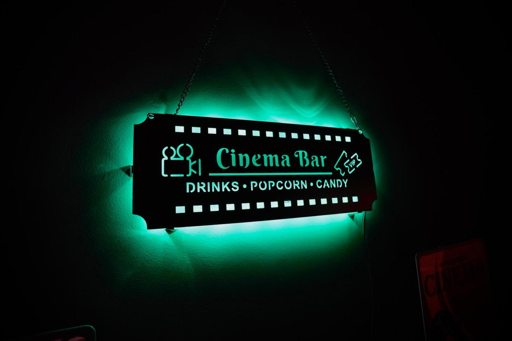 L Unique Cinema Room Grenoble Exterior foto